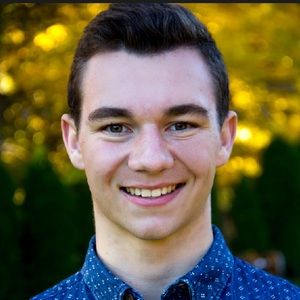 Meet your Posher, Riley